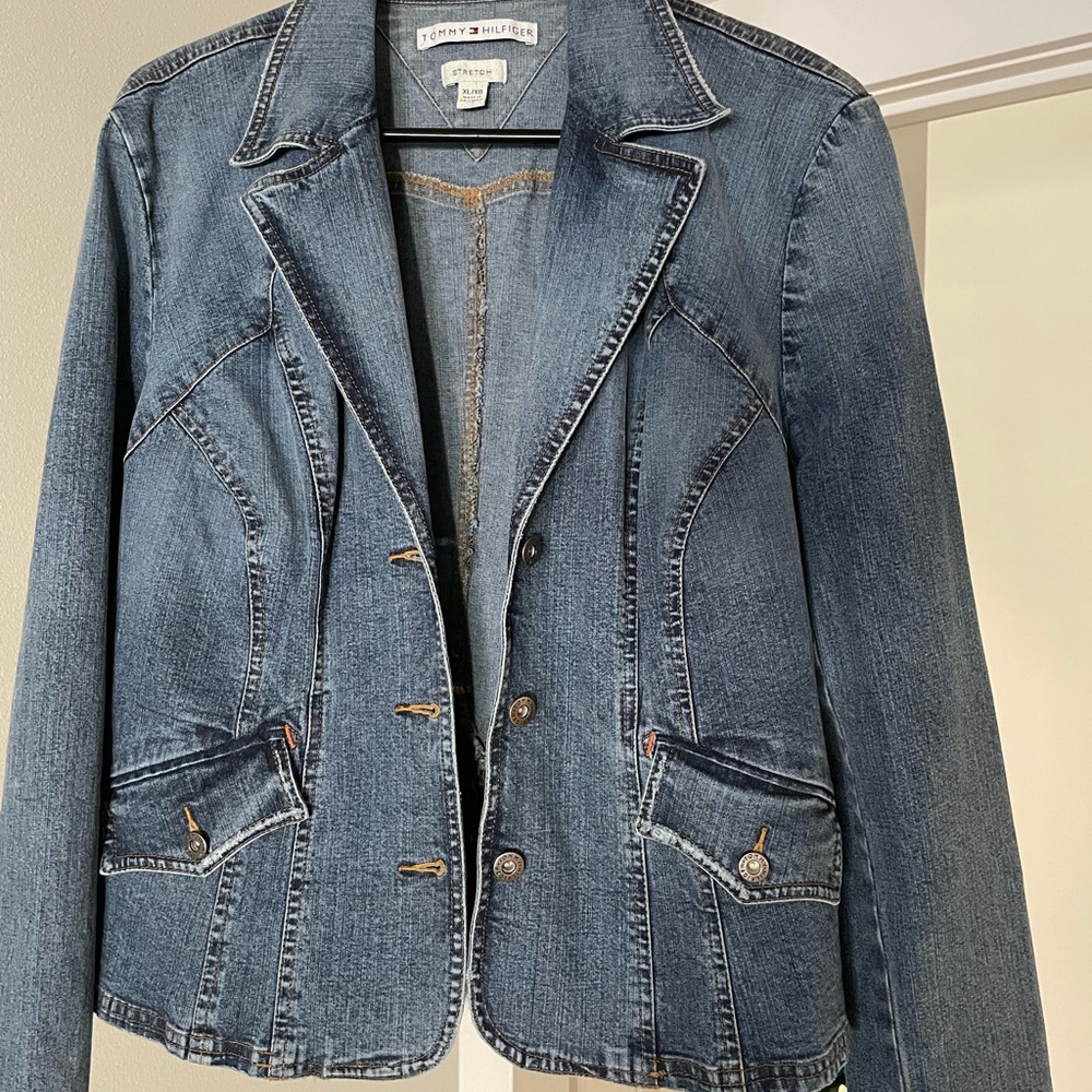 Tommy Hilfiger Vintage Stretch Denim Buttoned Front Blazer/Jacket. - Picture 8 of 14